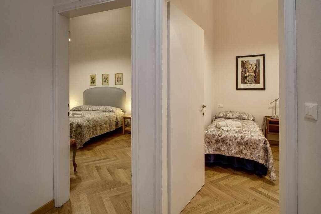 Piazza Mentana Apartment فلورنس المظهر الخارجي الصورة