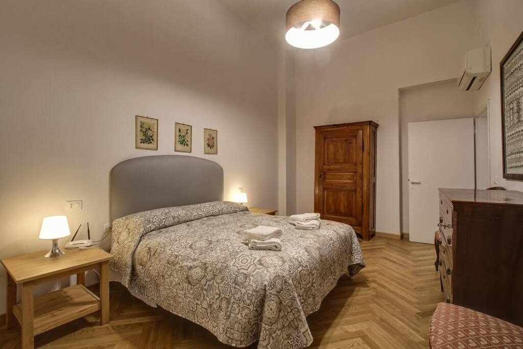 Piazza Mentana Apartment فلورنس المظهر الخارجي الصورة